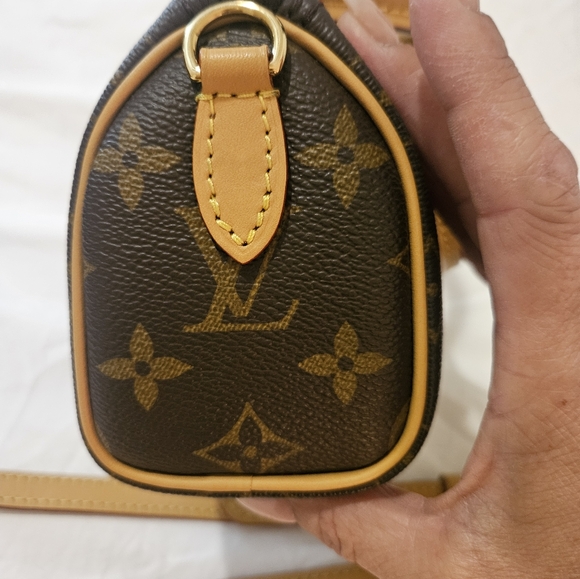 Louis Vuitton Speedy Nano - Picture 5 of 16